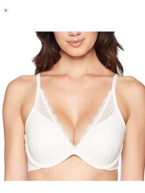 Spanx Undie-Tectable Push-up plunge bra Powder white color Size 38DD / 38E